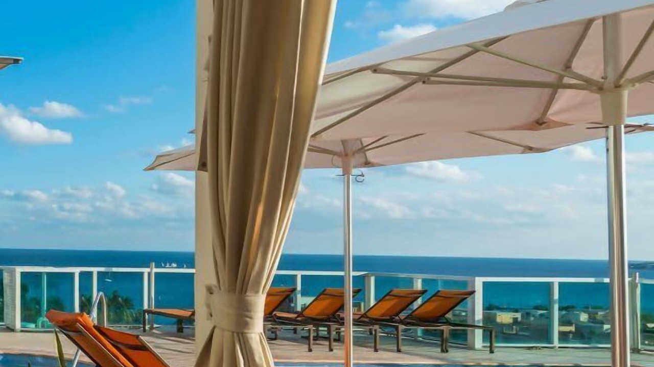 Photo of Outdoor in Coconut Grove
