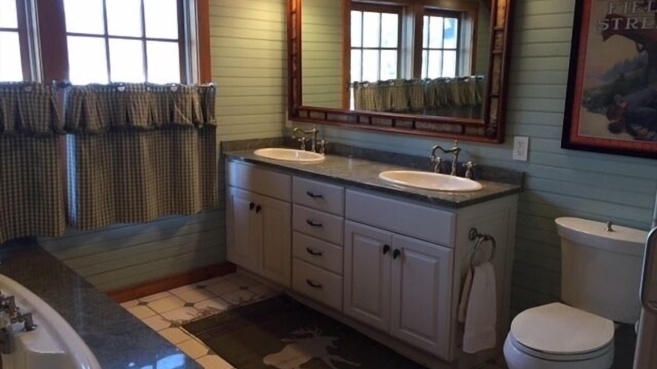 Photo of Bathroom in Lake Placid
