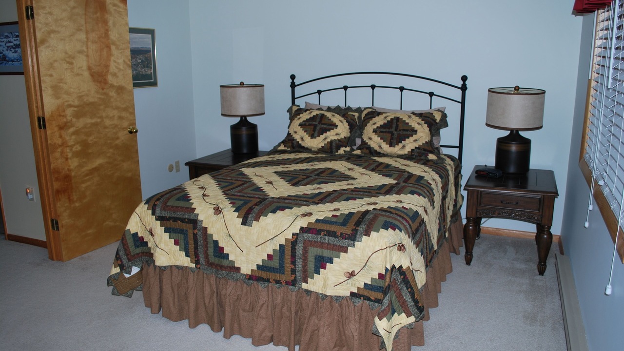 Photo of Bedroom in Lake Placid