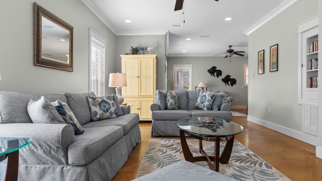 Photo of Livingroom in Frangista Beach