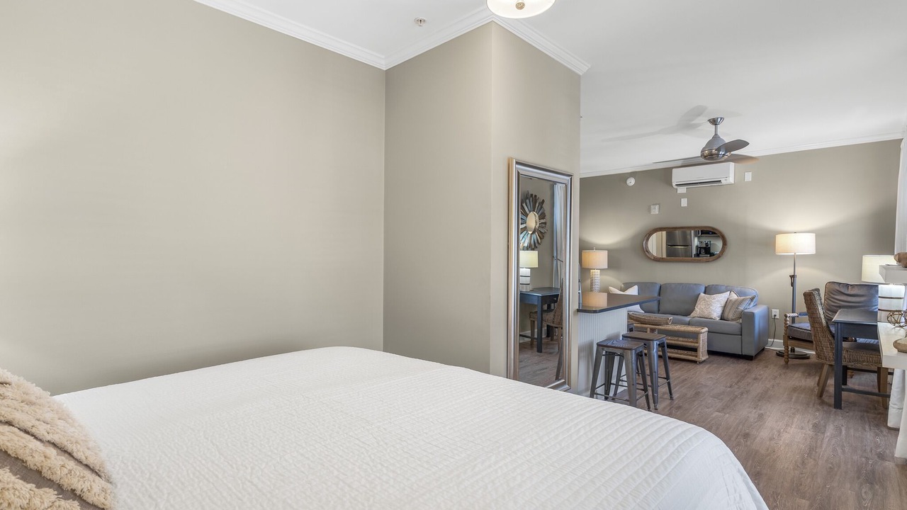 Photo of Bedroom in Seacrest Beach