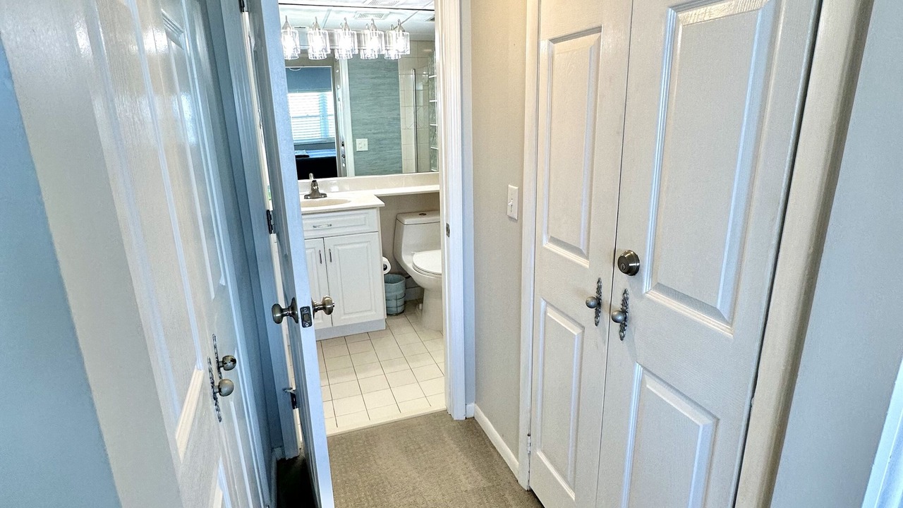 Photo of Bathroom in Fernandina Beach