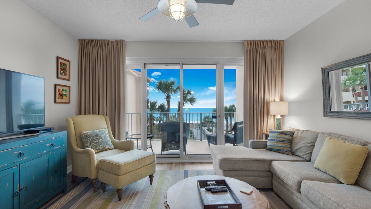 Photo of Livingroom in Sandestin