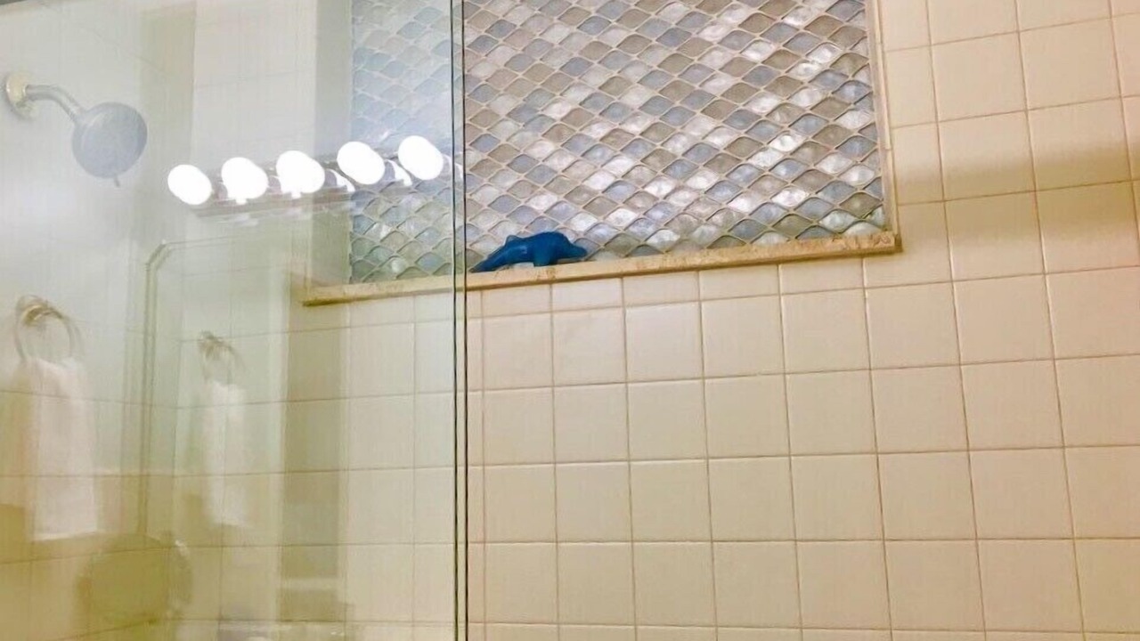 Photo of Bathroom in Marathon
