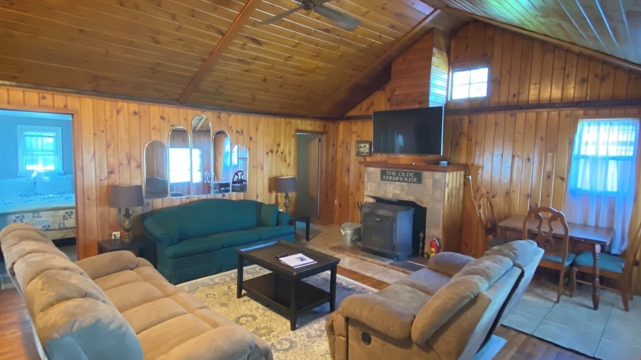 Photo of Livingroom in Dexter