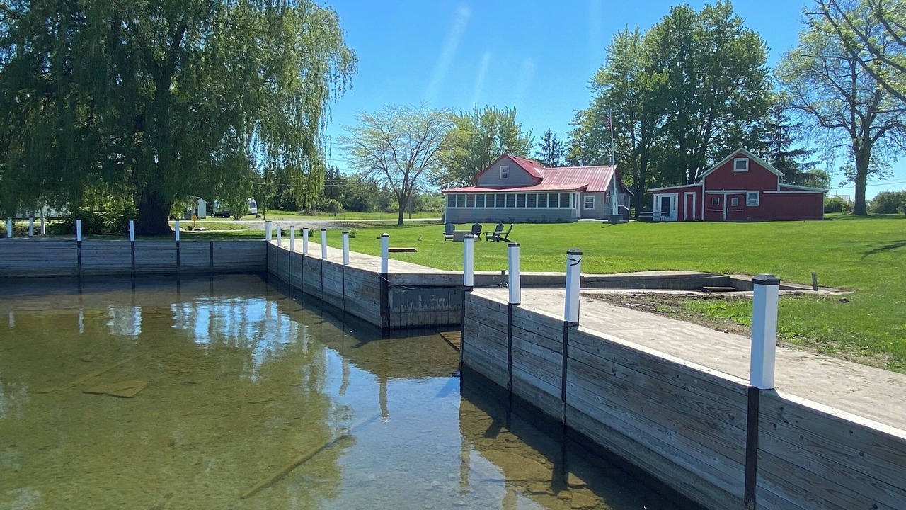 Photo of Outdoor in Dexter