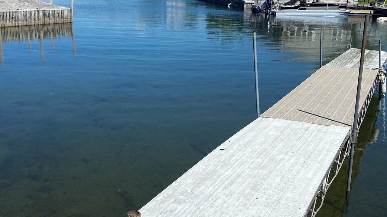 Photo of Others in Dexter