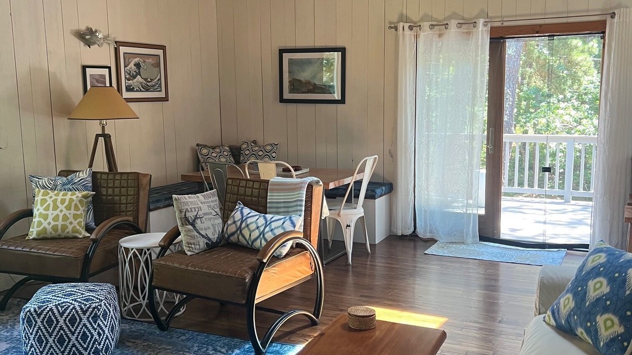 Photo of Livingroom in Wellfleet