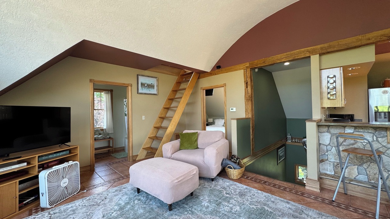 Photo of Livingroom in Alexandria Bay