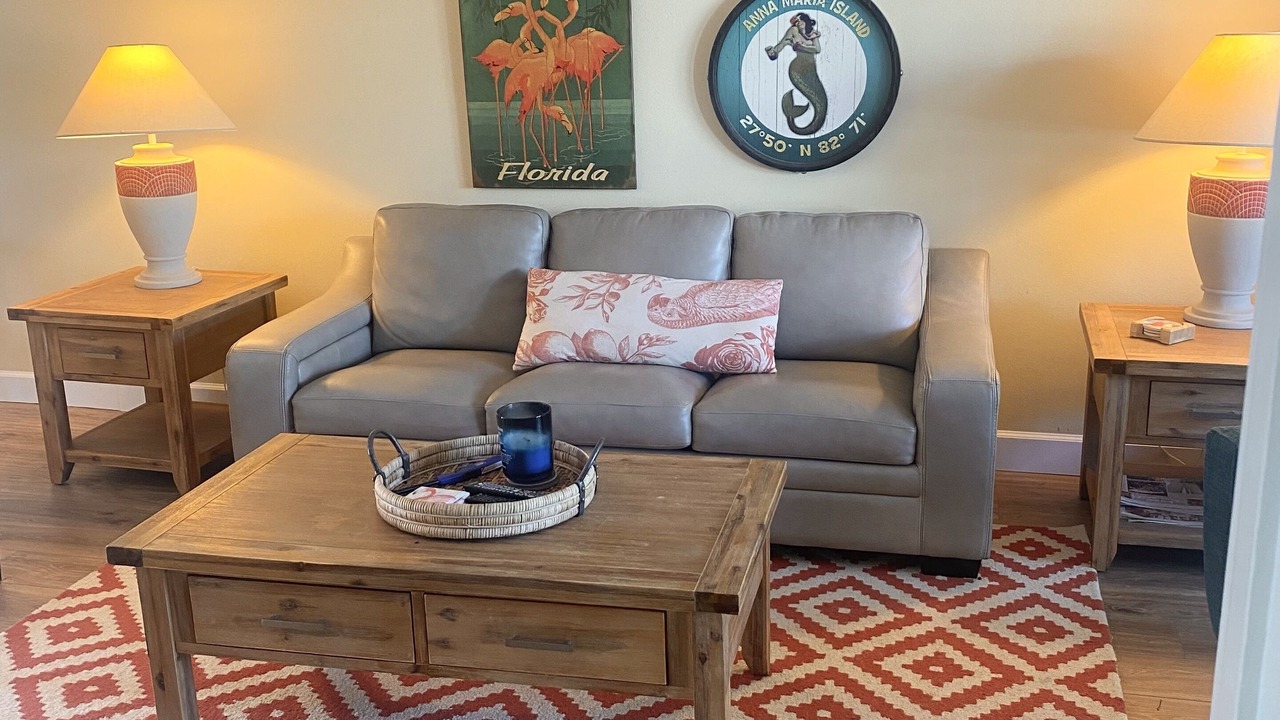 Photo of Livingroom in Holmes Beach