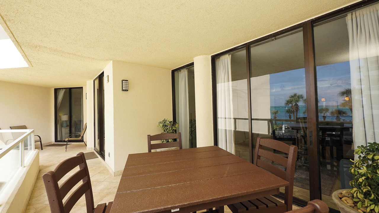 Photo of Bedroom in Holiday Isle