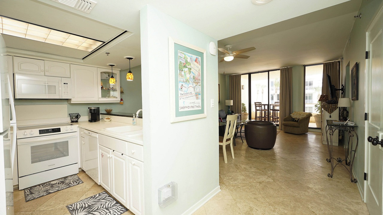 Photo of Kitchen in Holiday Isle