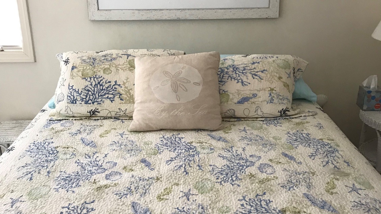 Photo of Bedroom in Oak Bluffs