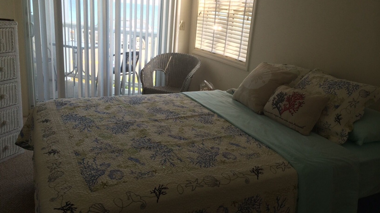 Photo of Bedroom in Oak Bluffs