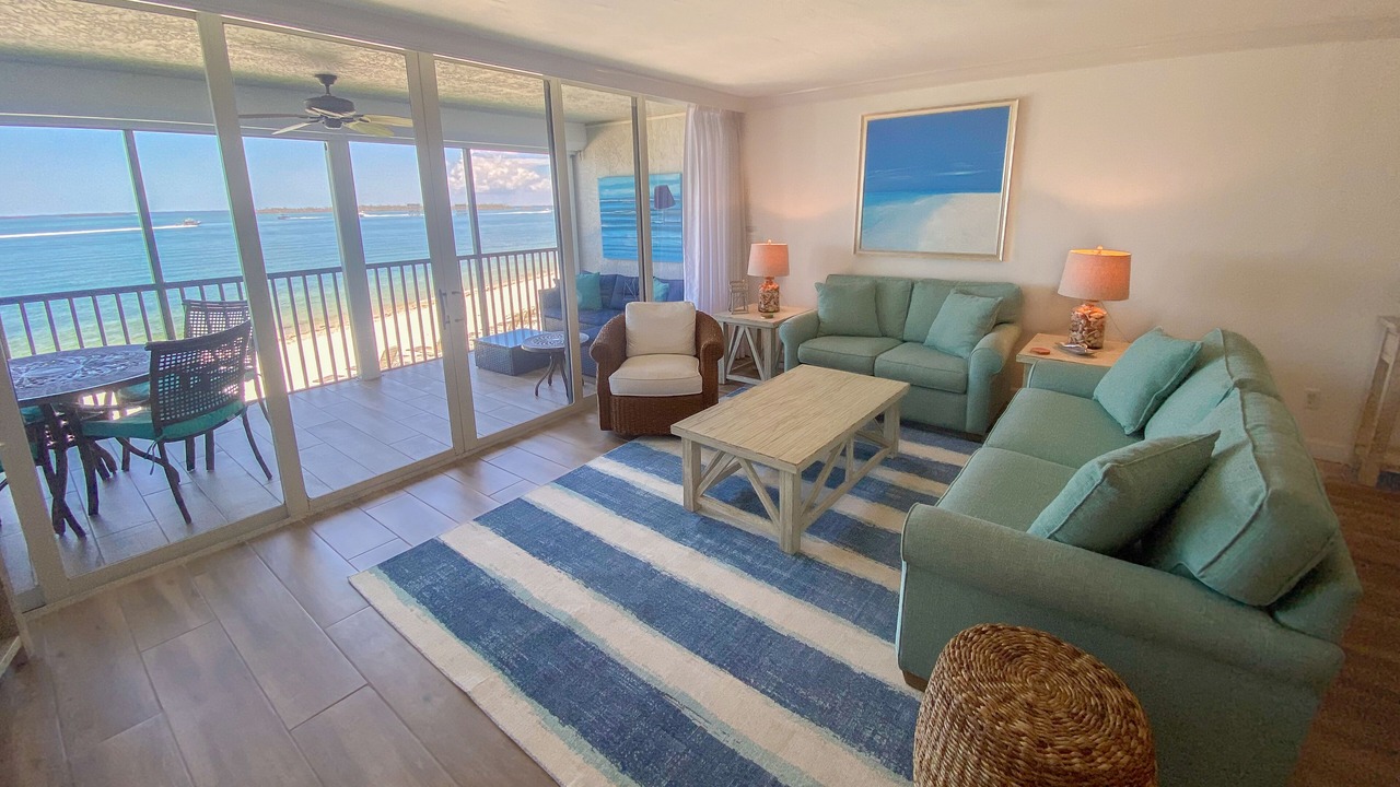 Photo of Livingroom in Punta Rassa