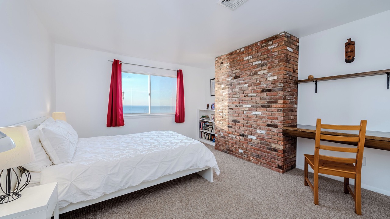 Photo of Bedroom in Sound Beach