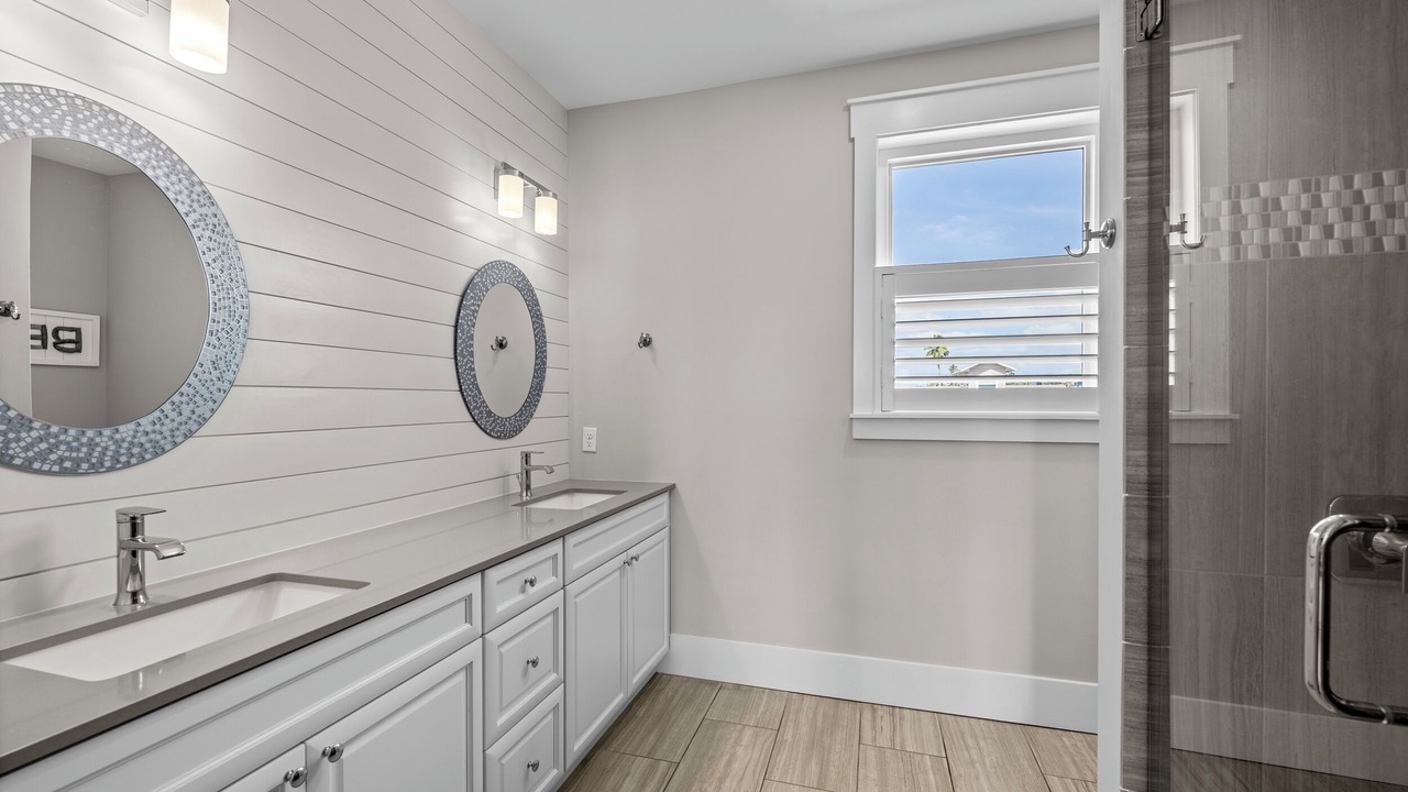 Photo of Bathroom in Butler Beach