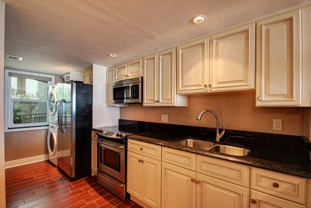 Photo of Kitchen in Clearwater Beach