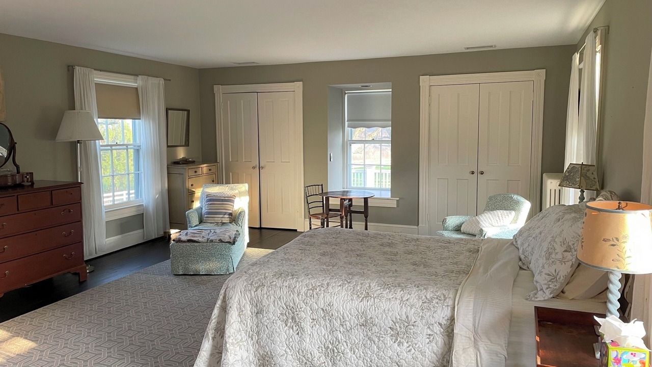 Photo of Bedroom in Leesburg