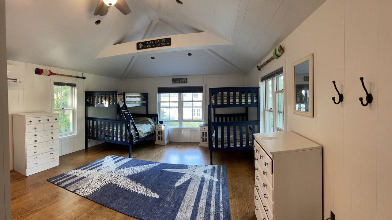 Photo of Bedroom in East Chop