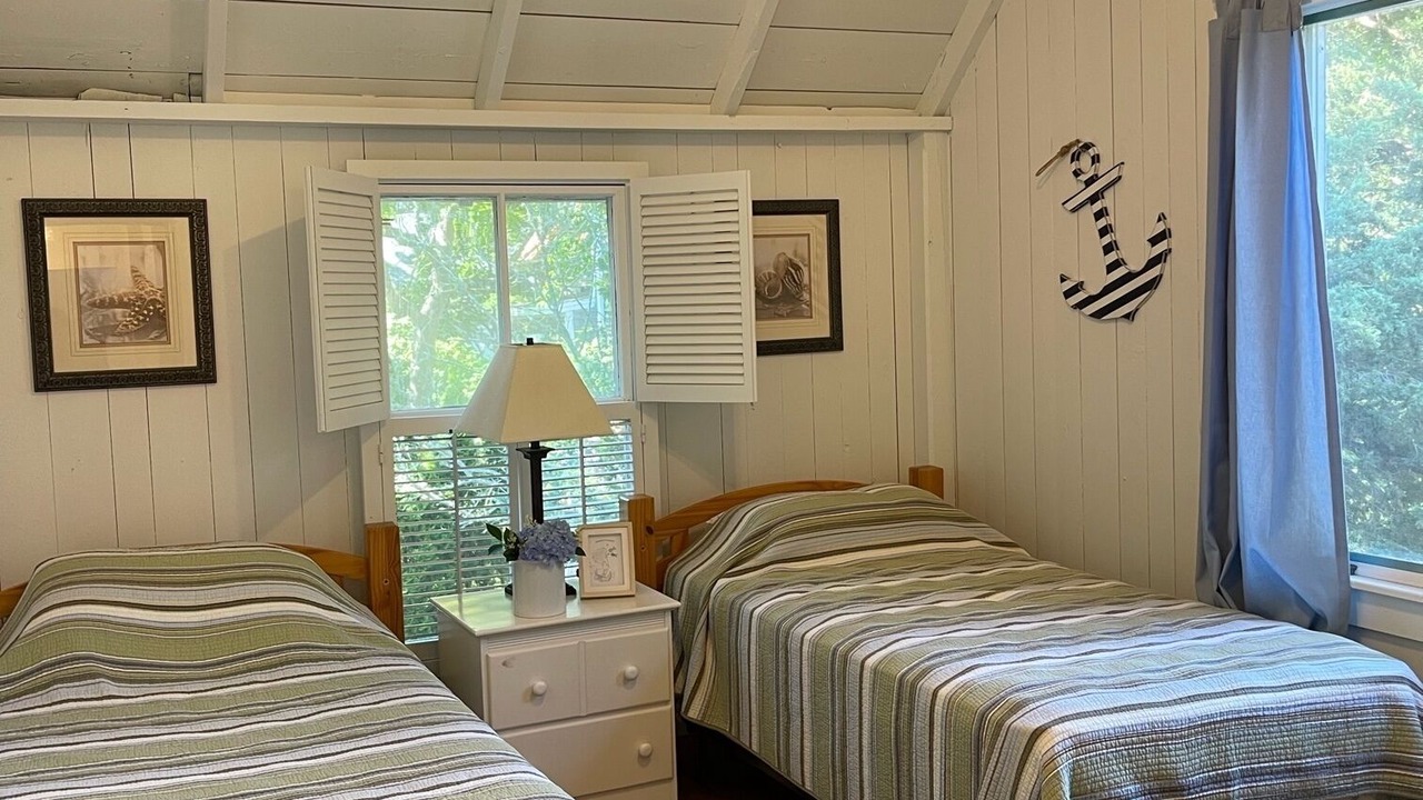 Photo of Bedroom in East Chop