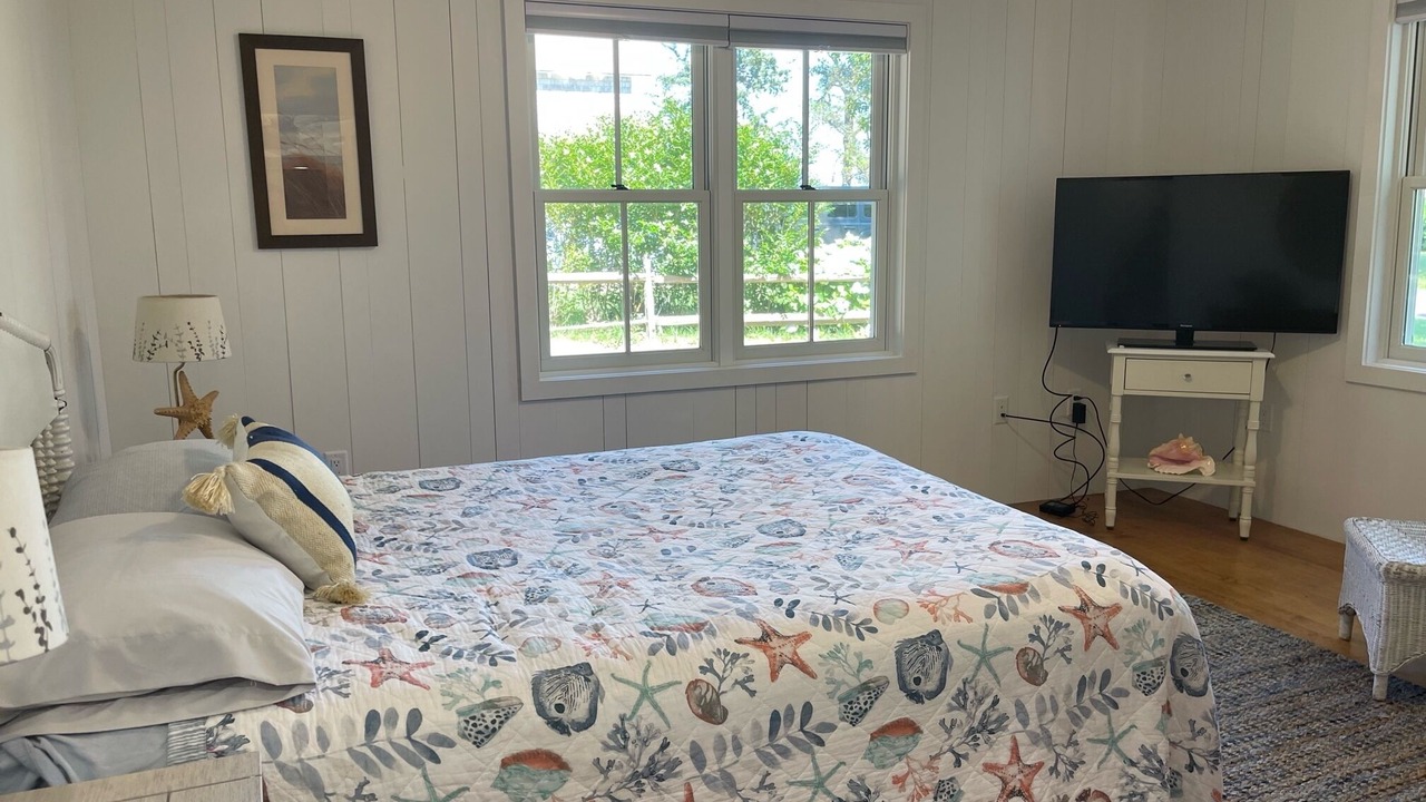 Photo of Bedroom in East Chop