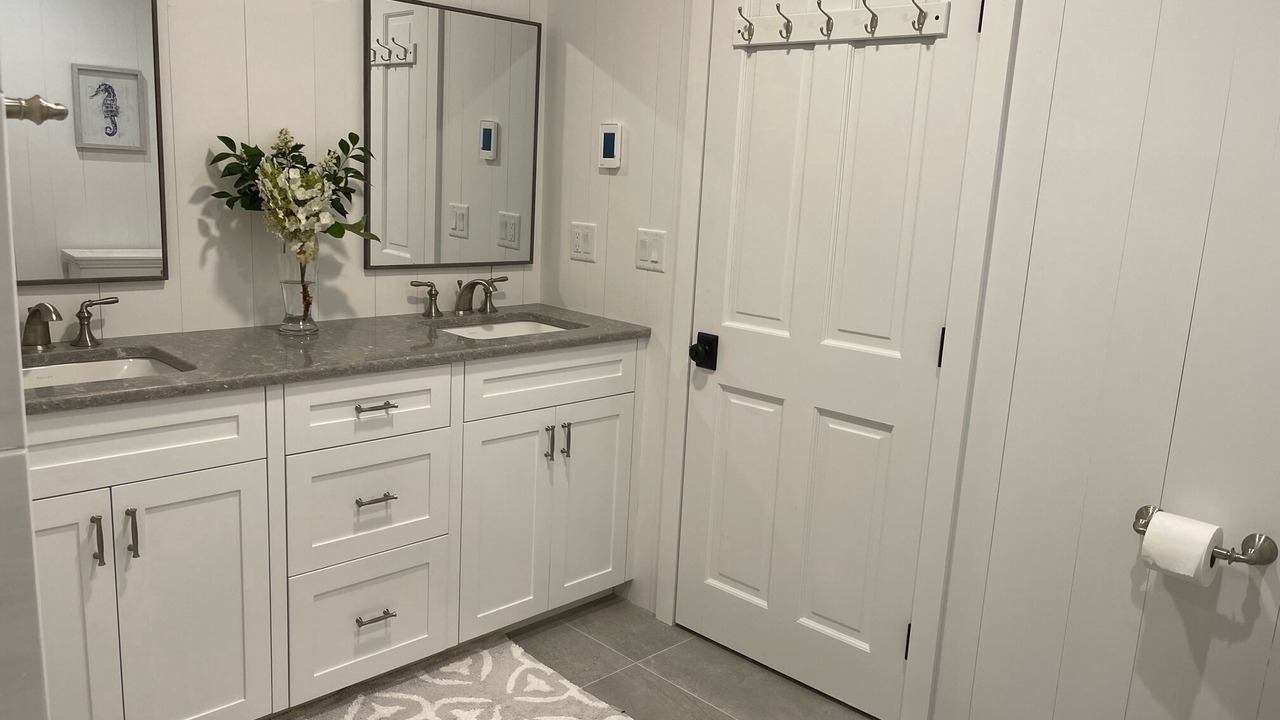 Photo of Bathroom in East Chop