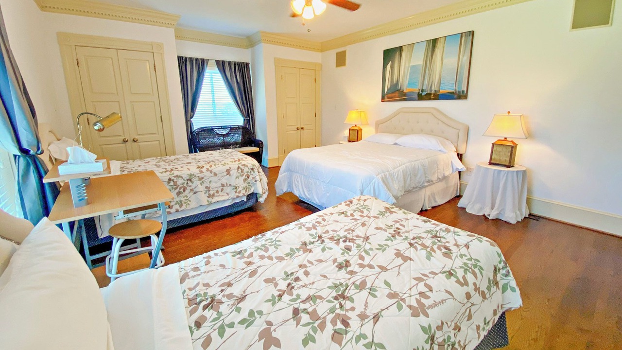 Photo of Bedroom in Castleton