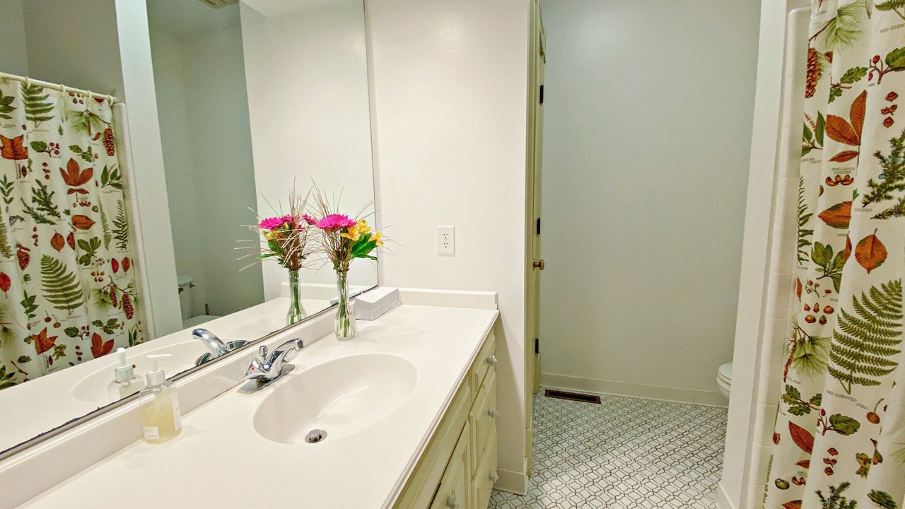 Photo of Bathroom in Castleton