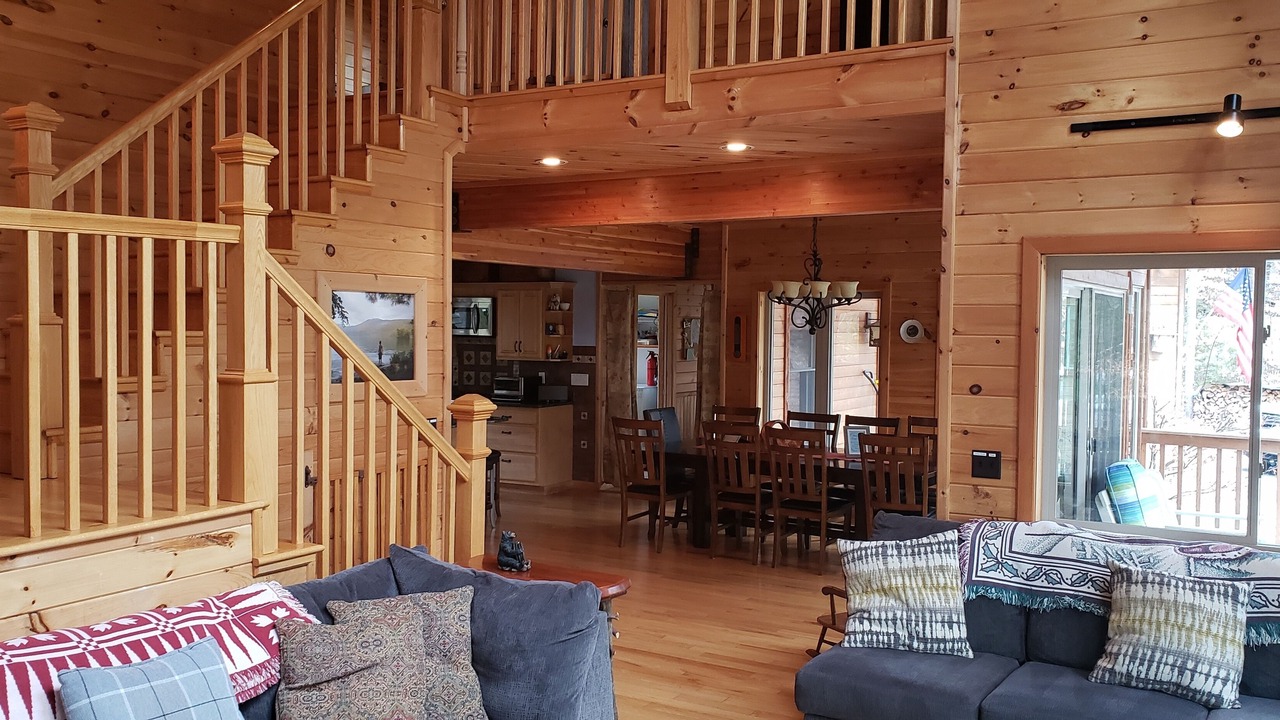 Photo of Livingroom in Bolton Landing