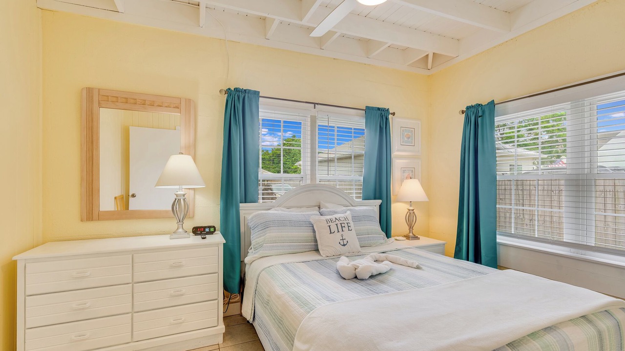 Photo of Bedroom in Laguna Beach