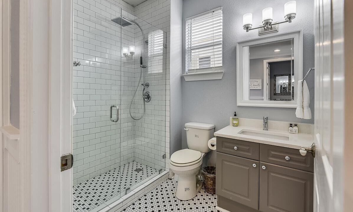 Photo of Bathroom in Seacrest Beach