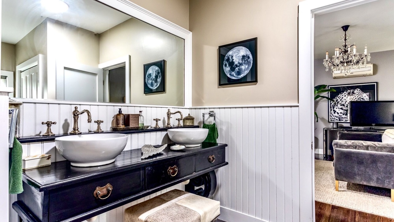 Photo of Bathroom in Woodstock