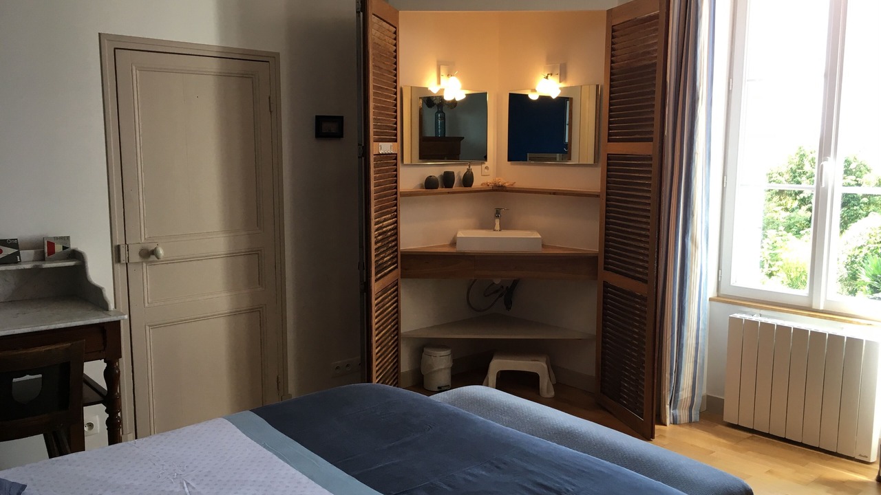 Photo of Bedroom in Lancieux