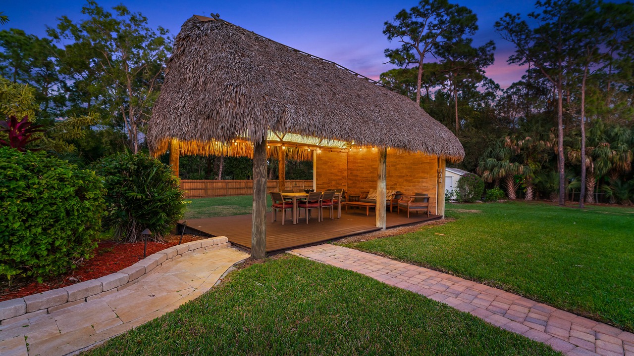 Photo of Outdoor in Jupiter Farms
