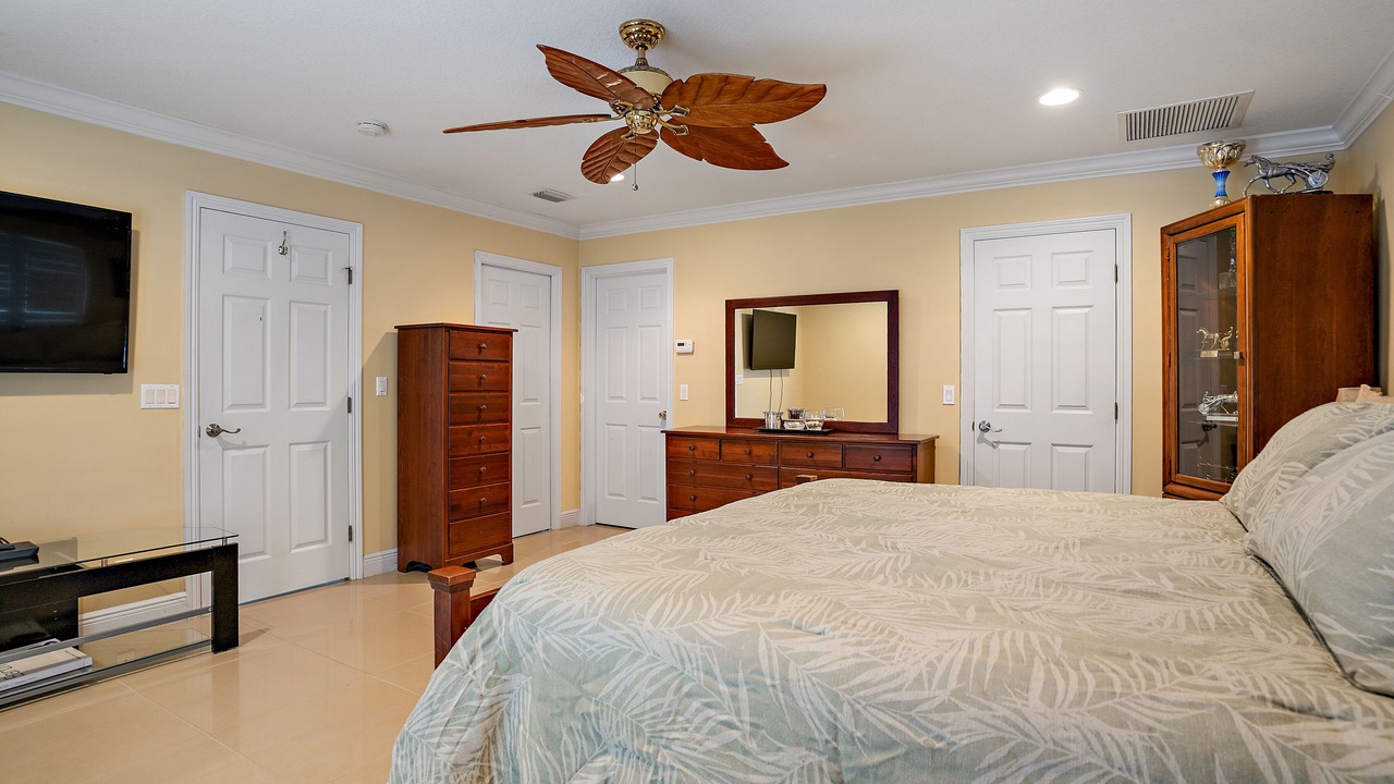 Photo of Bedroom in Jupiter Farms