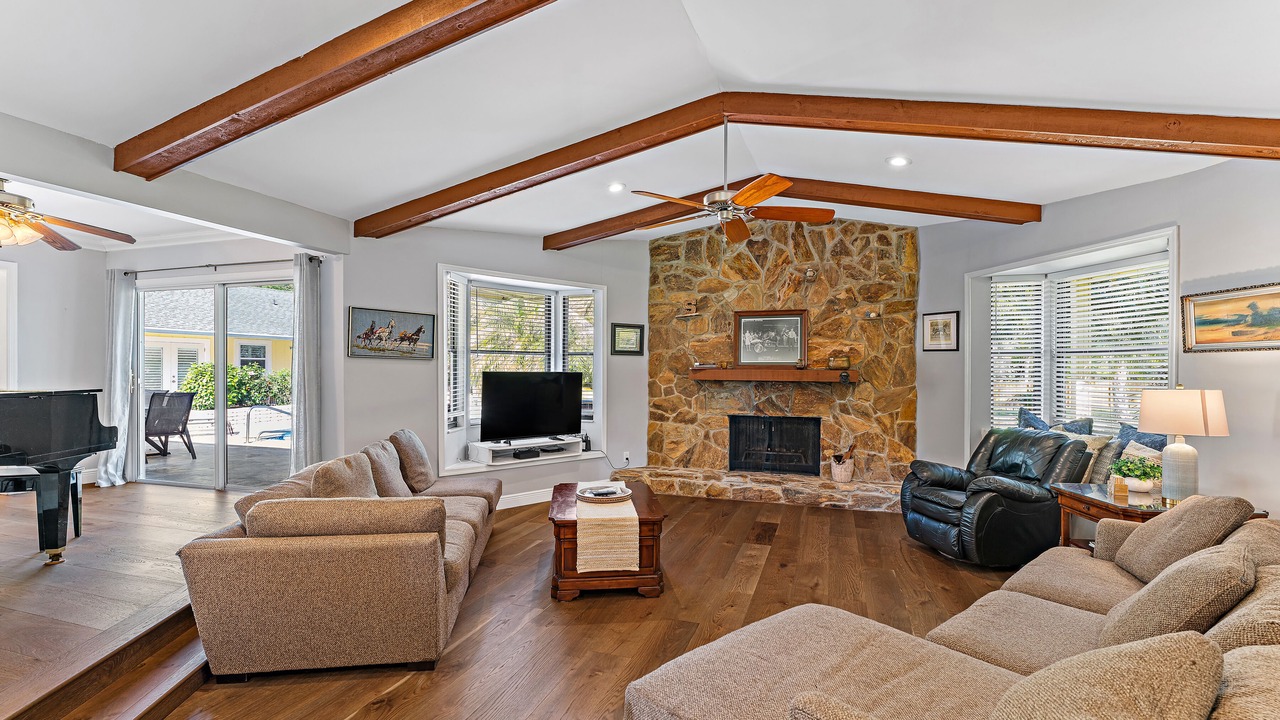 Photo of Livingroom in Jupiter Farms