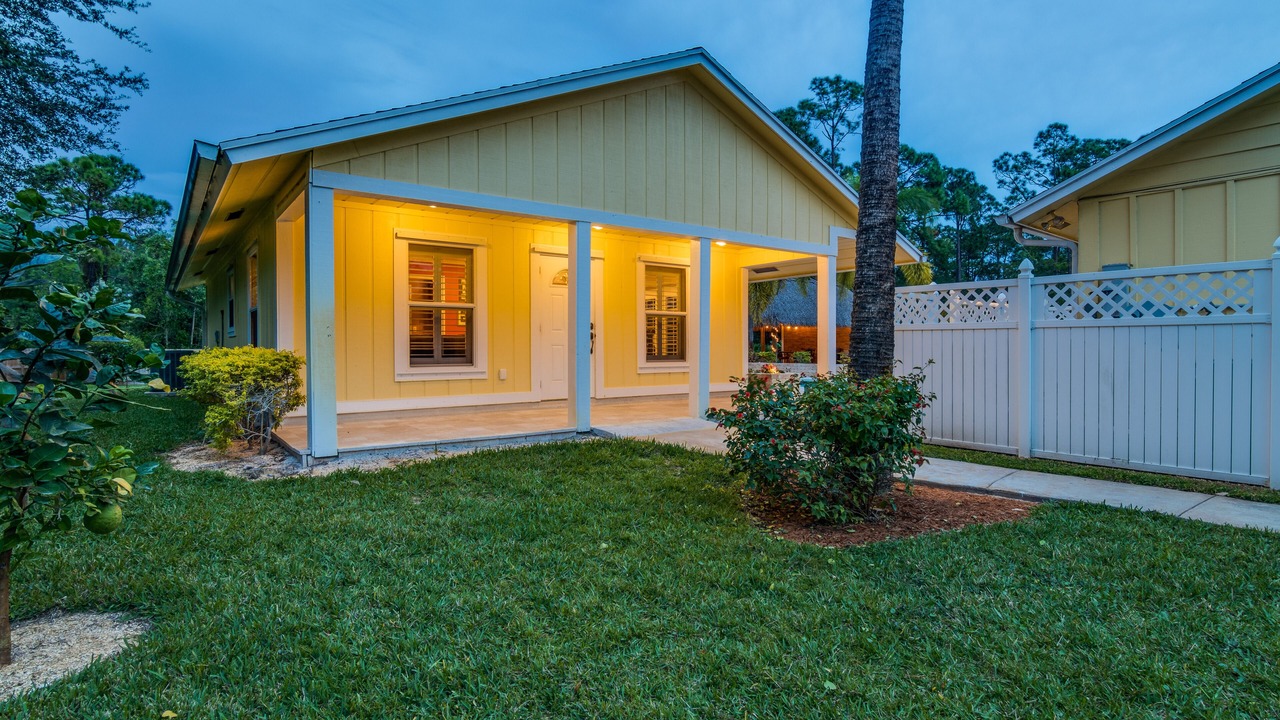 Photo of Outdoor in Jupiter Farms