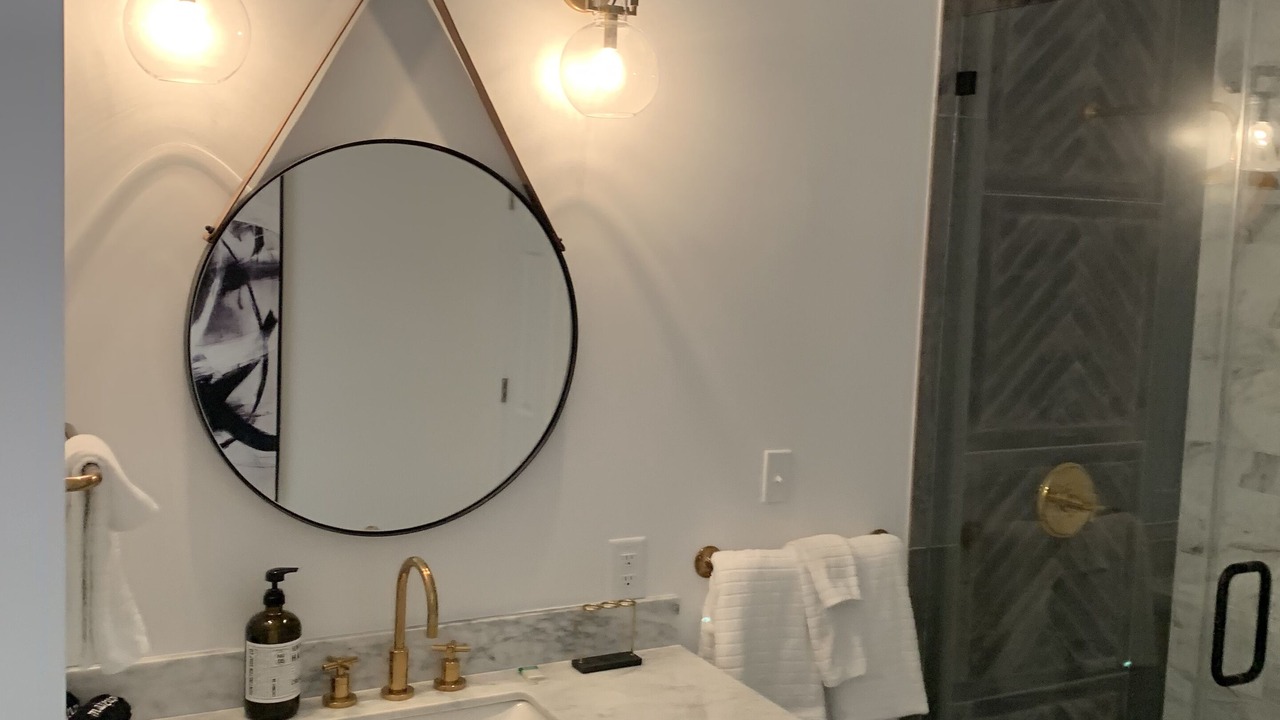 Photo of Bathroom in Sunnyside