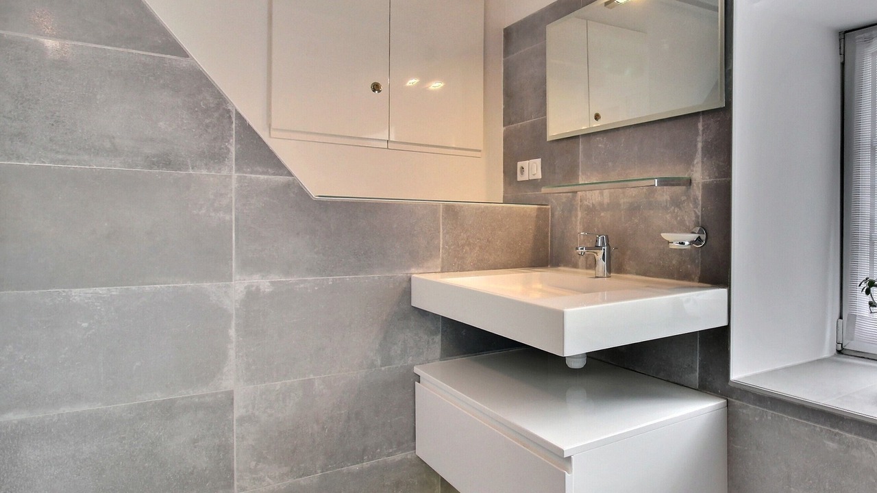 Photo of Bathroom in Port de St Goustan
