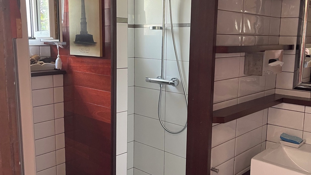 Photo of Bathroom in Benodet