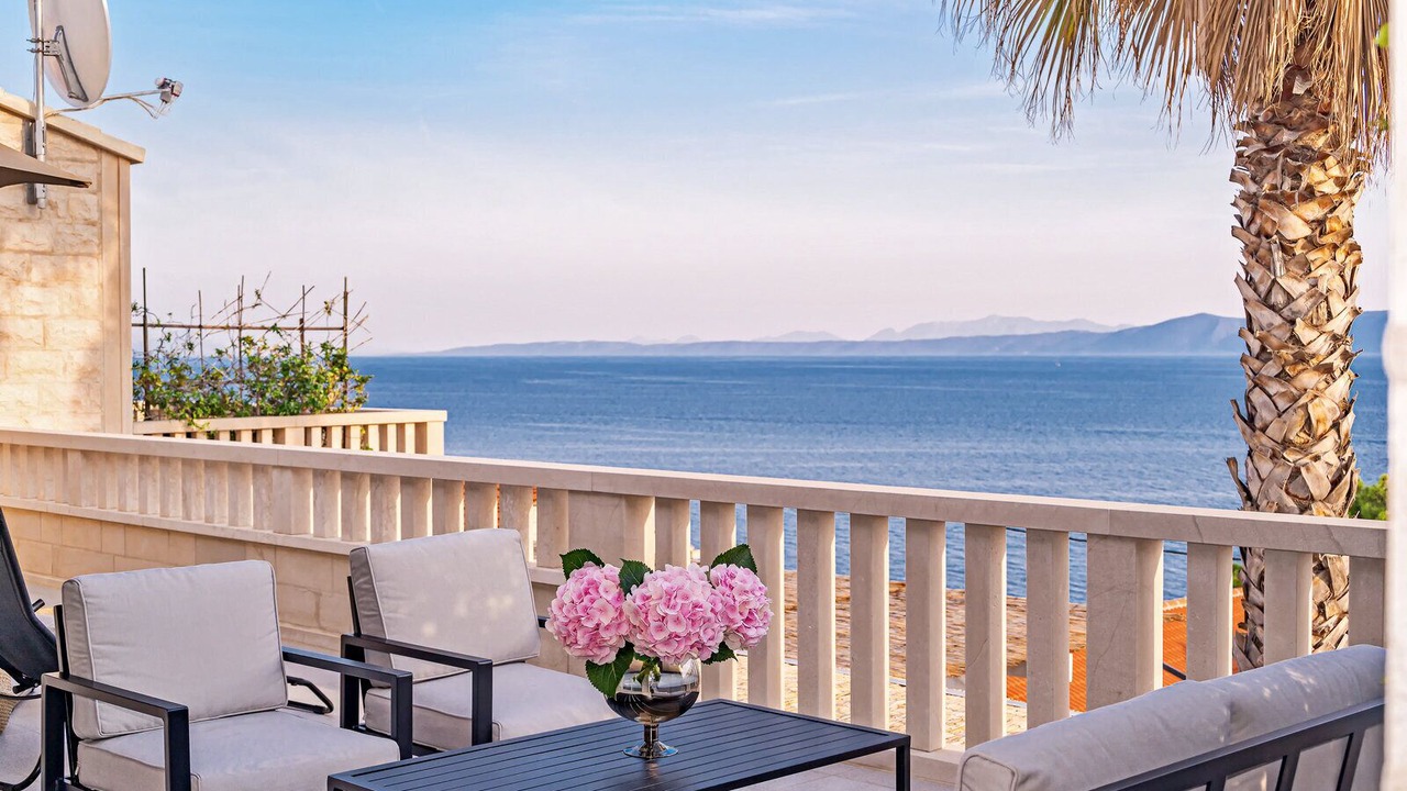 Photo of Patio Balcony in Selca