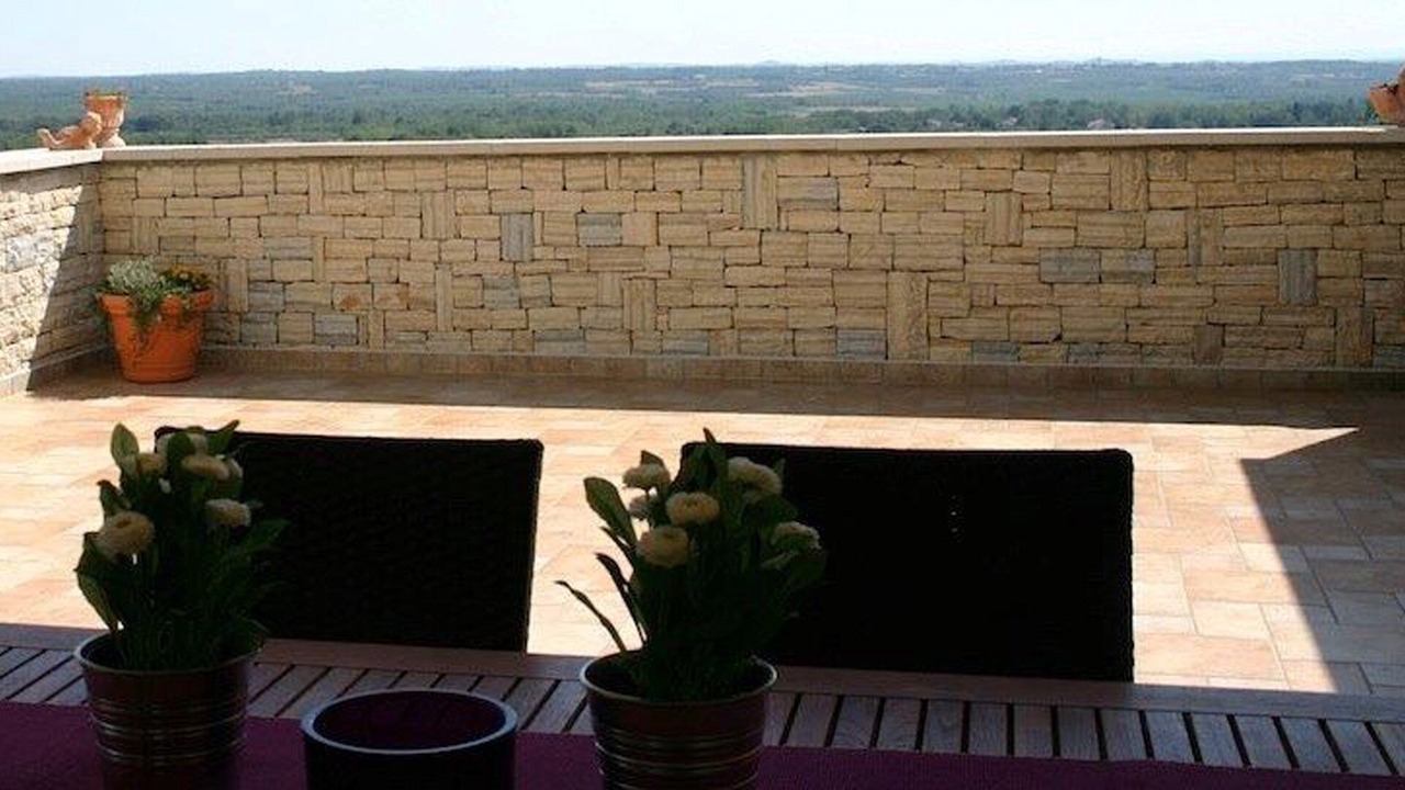Photo of Patio Balcony in Brnobici