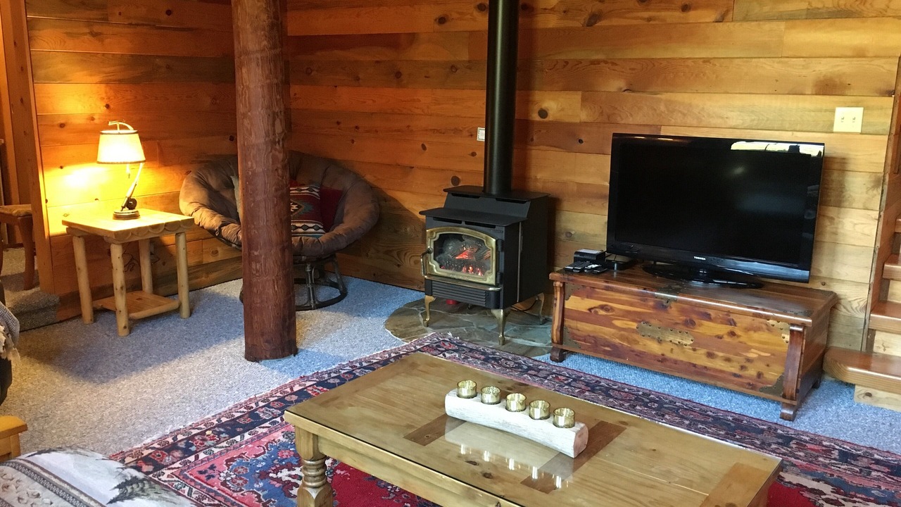 Photo of Livingroom in Gold Bar