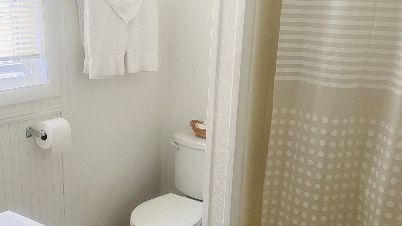 Photo of Bathroom in Chincoteague