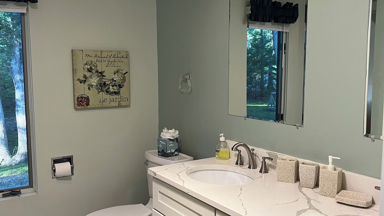 Photo of Bathroom in Katama