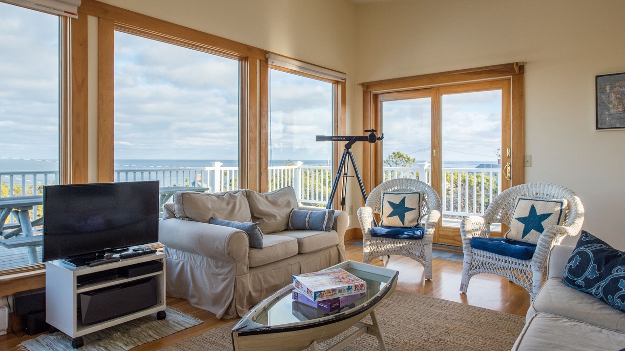 Photo of Livingroom in South Wellfleet