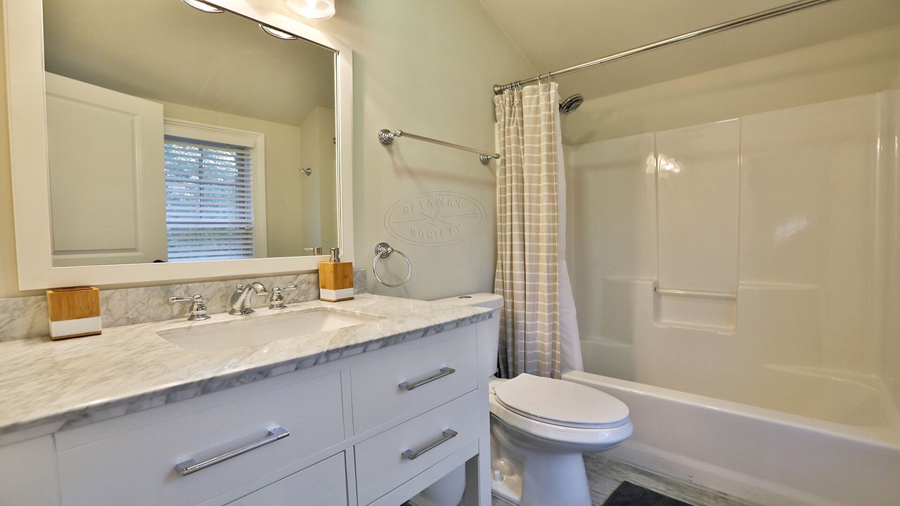 Photo of Bathroom in East Chop