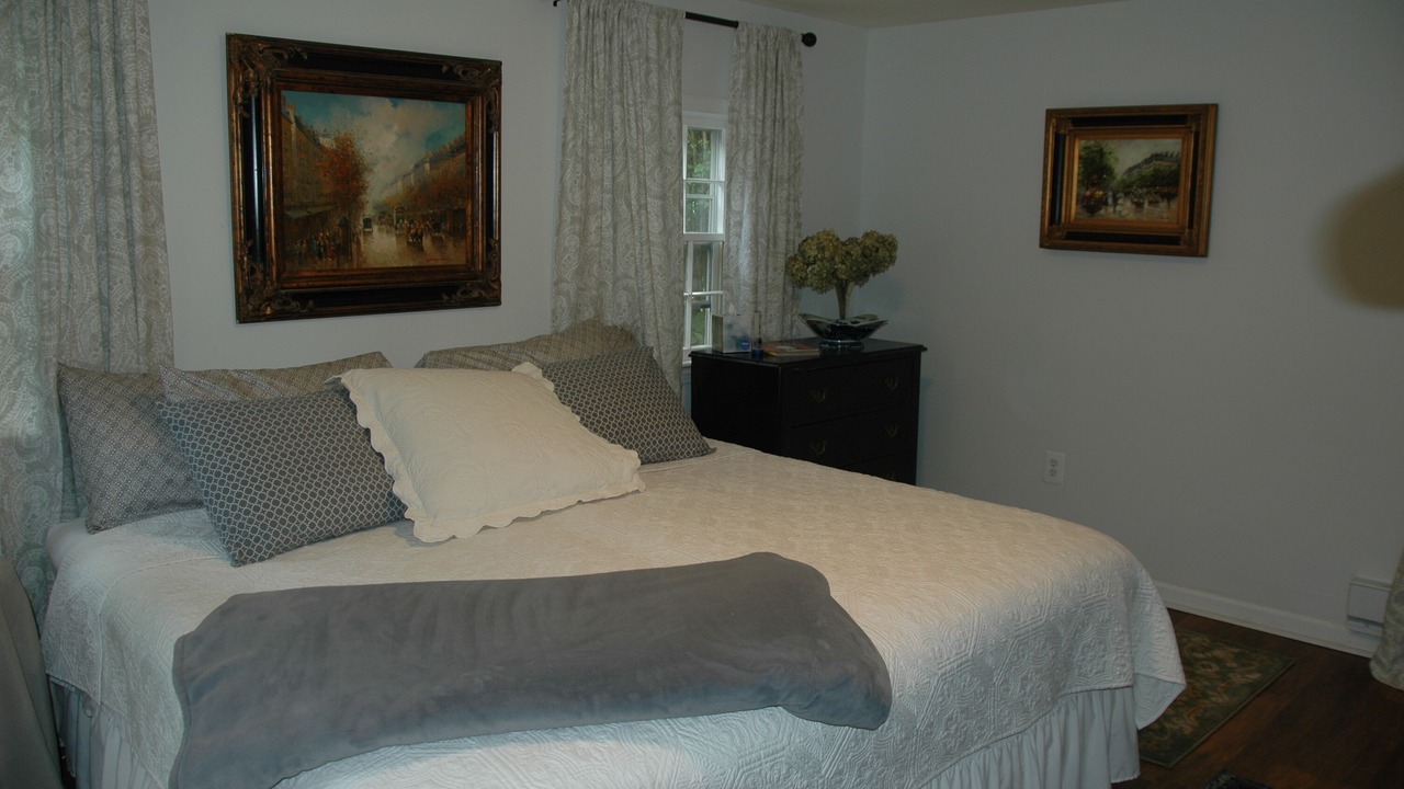 Photo of Bedroom in Middleburg