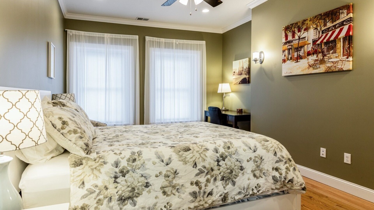 Photo of Bedroom in Longwood